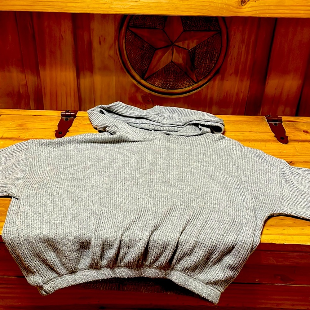 Crop top with hoodie